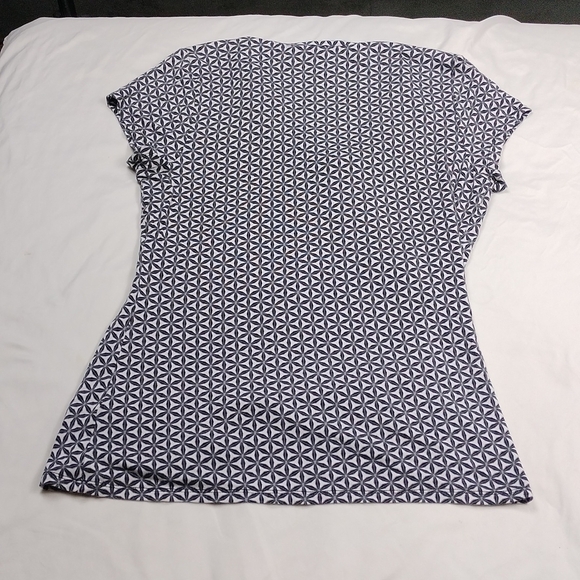 White house Black market women's medium 1/4 sleeved top - Picture 5 of 8